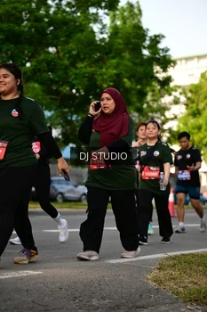 Runner Photo 4045042