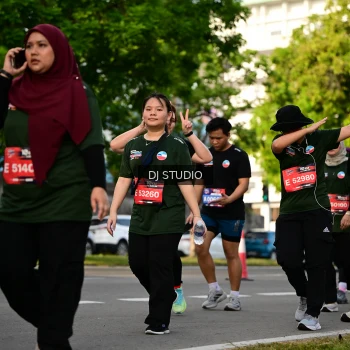 Runner Photo 4045063
