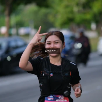 Runner Photo 4045132