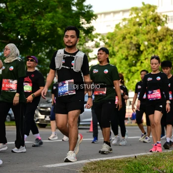 Runner Photo 4045136
