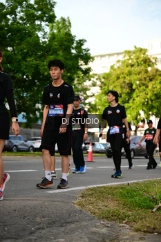 Runner Photo 4045154