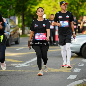 Runner Photo 4045157