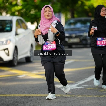 Runner Photo 4045160
