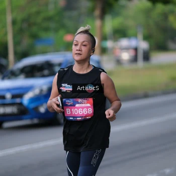 Runner Photo 4045195