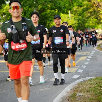 Runner Photo 4045225