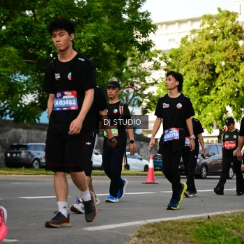 Runner Photo 4045271