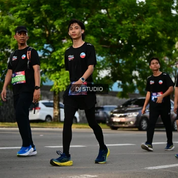 Runner Photo 4045273