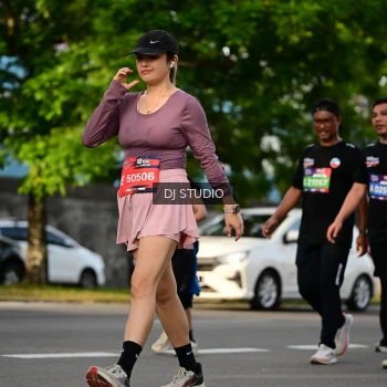 Runner Photo 4045312