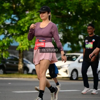 Runner Photo 4045317