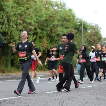 Runner Photo 4045332