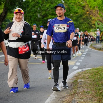 Runner Photo 4045333