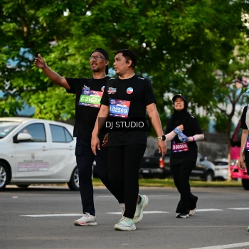 Runner Photo 4045334