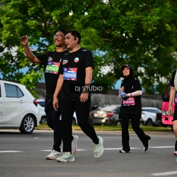 Runner Photo 4045341