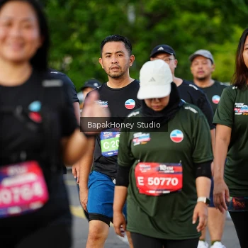 Runner Photo 4045343