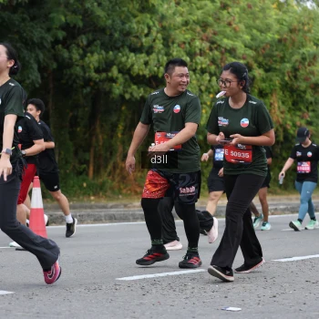 Runner Photo 4045344