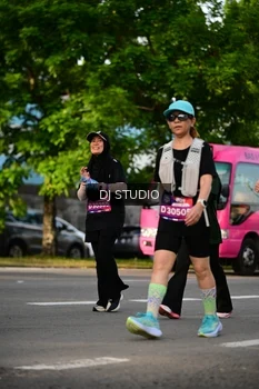 Runner Photo 4045356