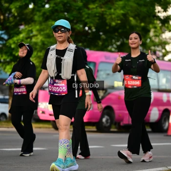 Runner Photo 4045359