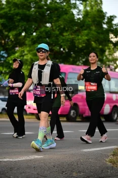 Runner Photo 4045368