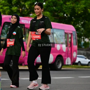 Runner Photo 4045380