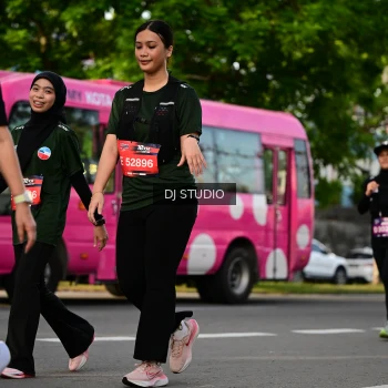 Runner Photo 4045384