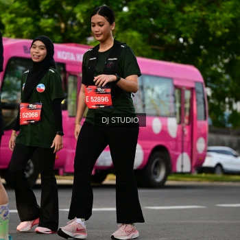 Runner Photo 4045386