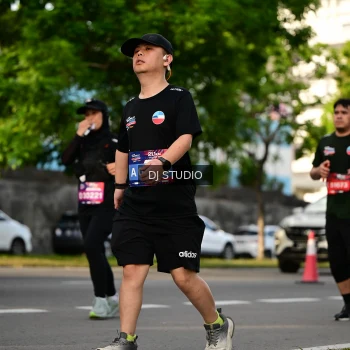 Runner Photo 4045407