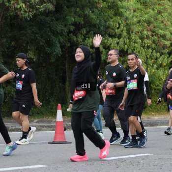 Runner Photo 4045409