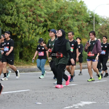 Runner Photo 4045410
