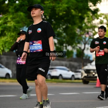 Runner Photo 4045420