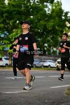 Runner Photo 4045433