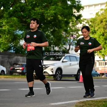 Runner Photo 4045444
