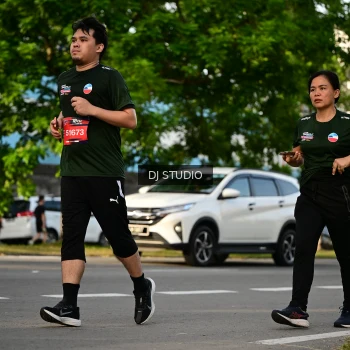 Runner Photo 4045464