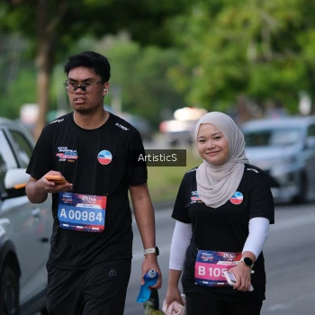 Runner Photo 4045475