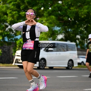 Runner Photo 4045487