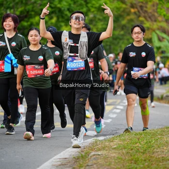 Runner Photo 4045496