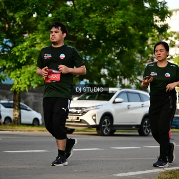 Runner Photo 4045504
