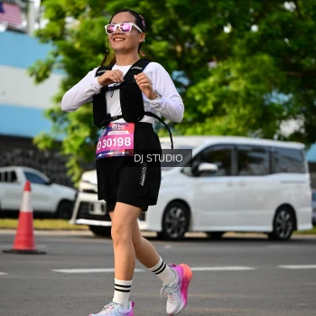 Runner Photo 4045511