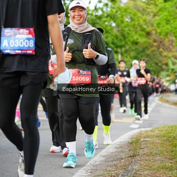 Runner Photo 4045545
