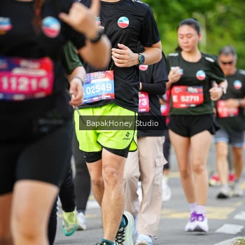 Runner Photo 4045559