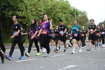 Runner Photo 4045564