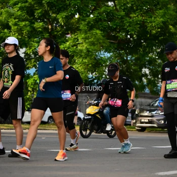 Runner Photo 4045579