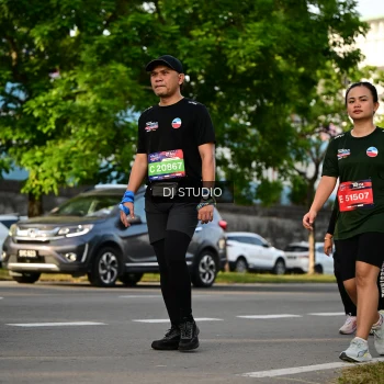 Runner Photo 4045596