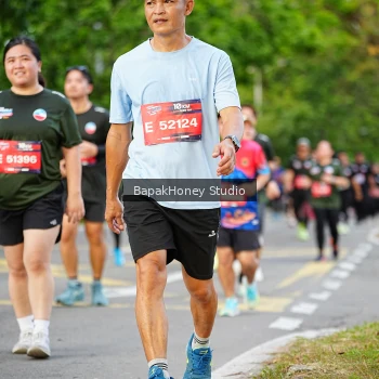 Runner Photo 4045609