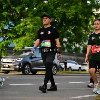 Runner Photo 4045611