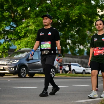 Runner Photo 4045619