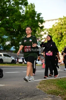 Runner Photo 4045624