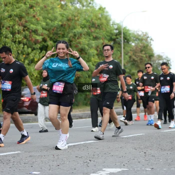 Runner Photo 4045656