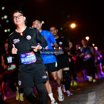 Runner Photo 4045660