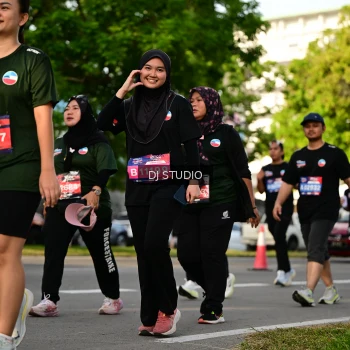 Runner Photo 4045669