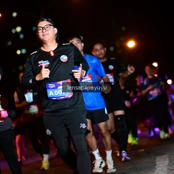 Runner Photo 4045671